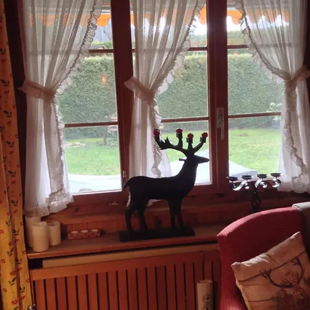 度假居 3 Bedroom Classic In By Smiling House *