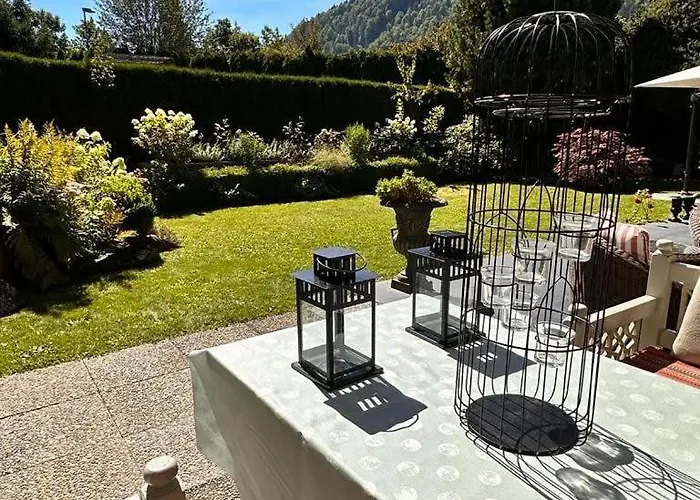 Feriehus 3 Bedroom Classic In By Smiling House Gstaad