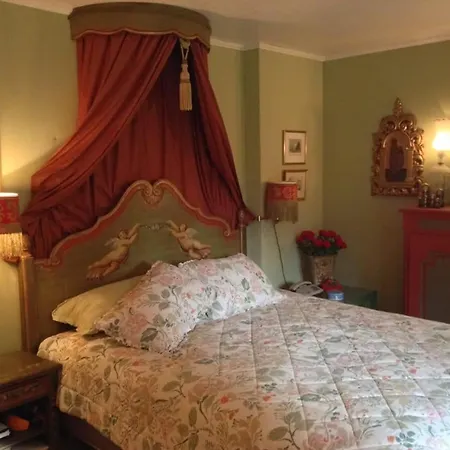 3 Bedroom Classic In By Smiling House בית נופש *