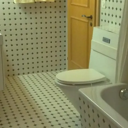 3 Bedroom Classic In By Smiling House Hébergement de vacances *