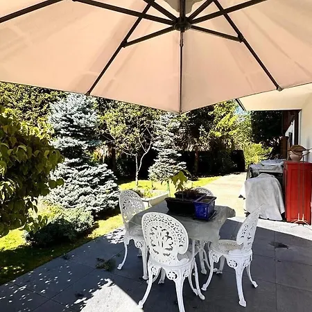 3 Bedroom Classic In By Smiling House Hébergement de vacances